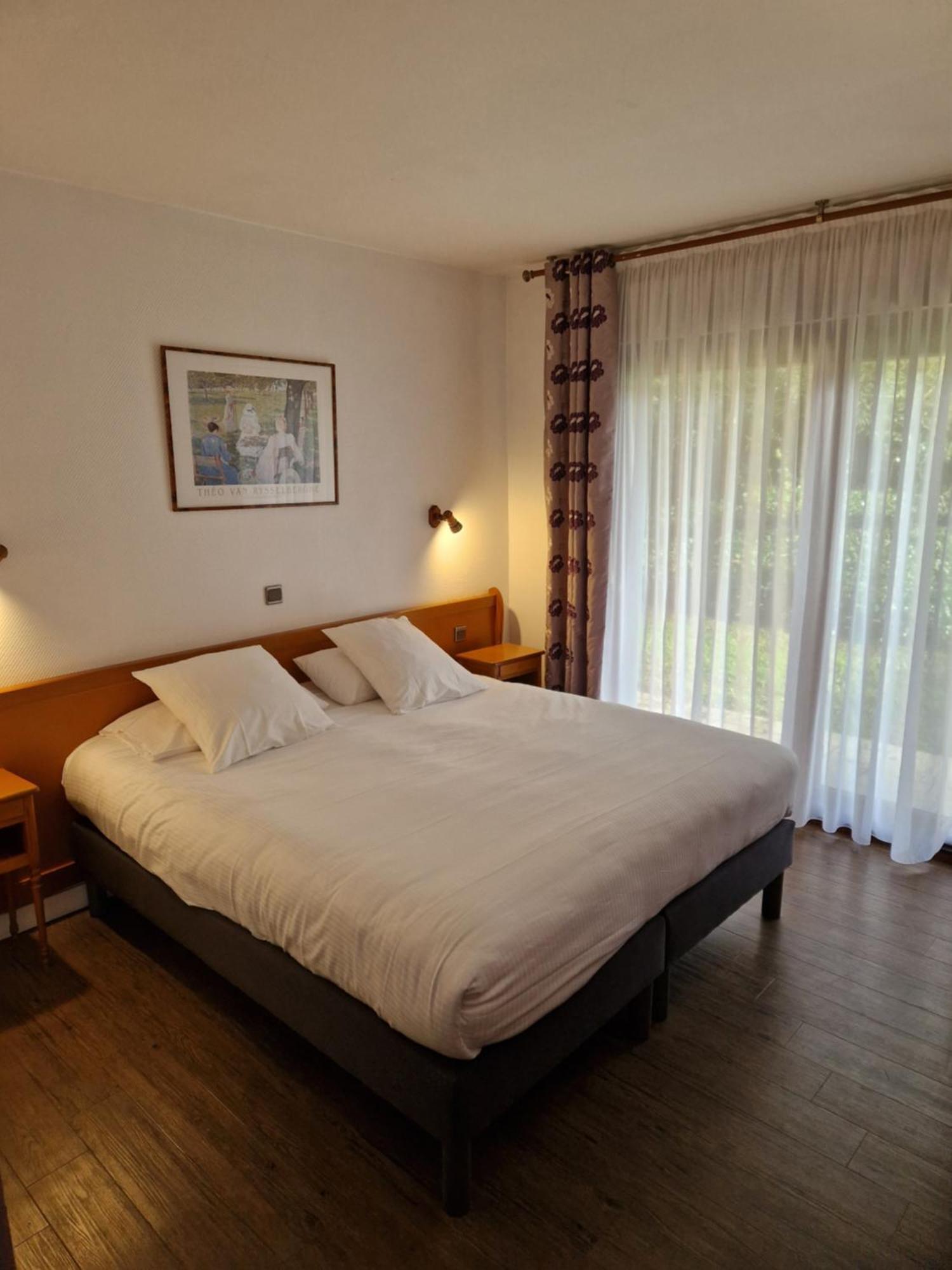 Hotel Sure By Western Saint-quentin Ouest 3*