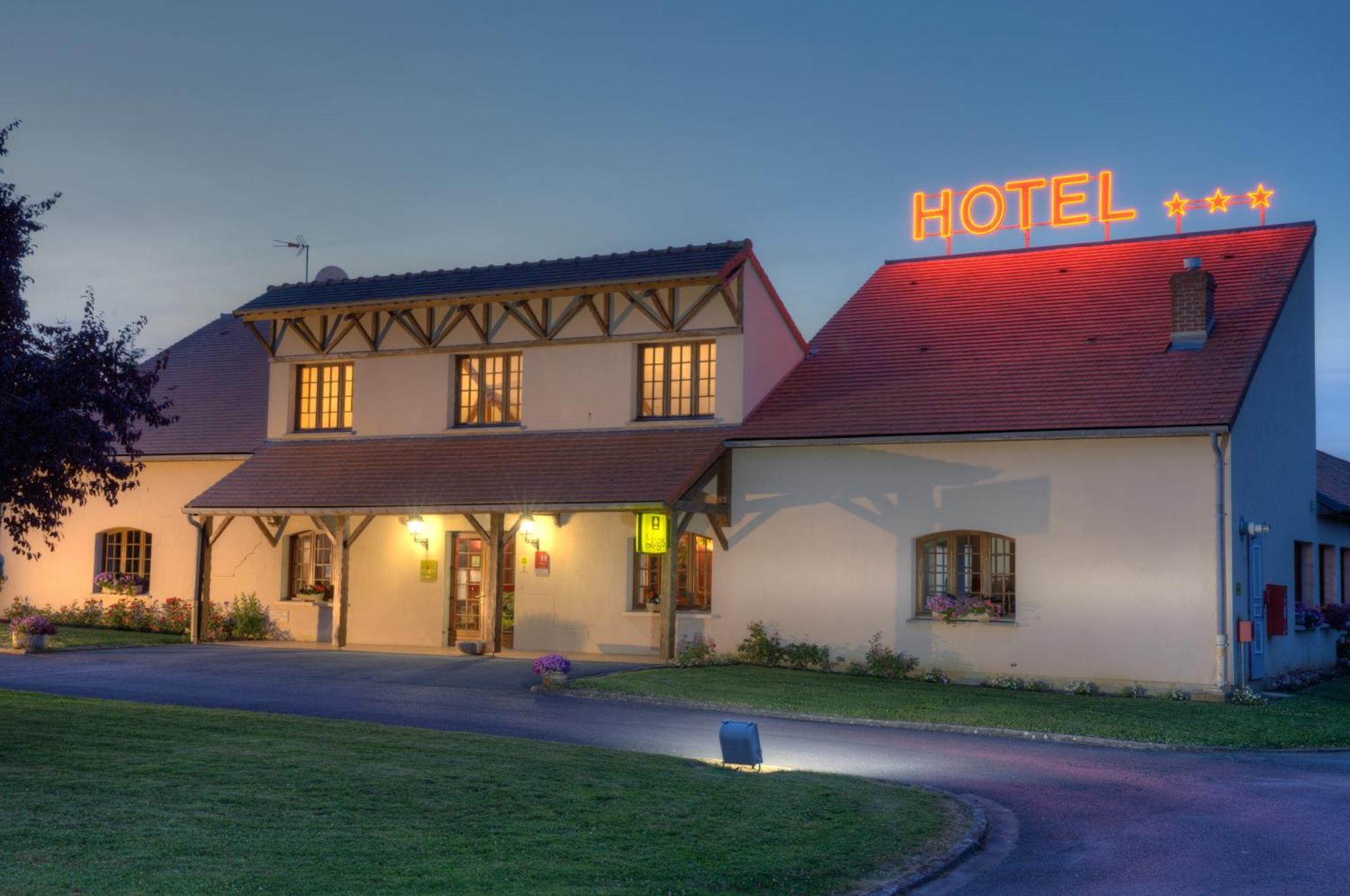 Sure By Western Saint-quentin Ouest Le Pot D Etain Hotel