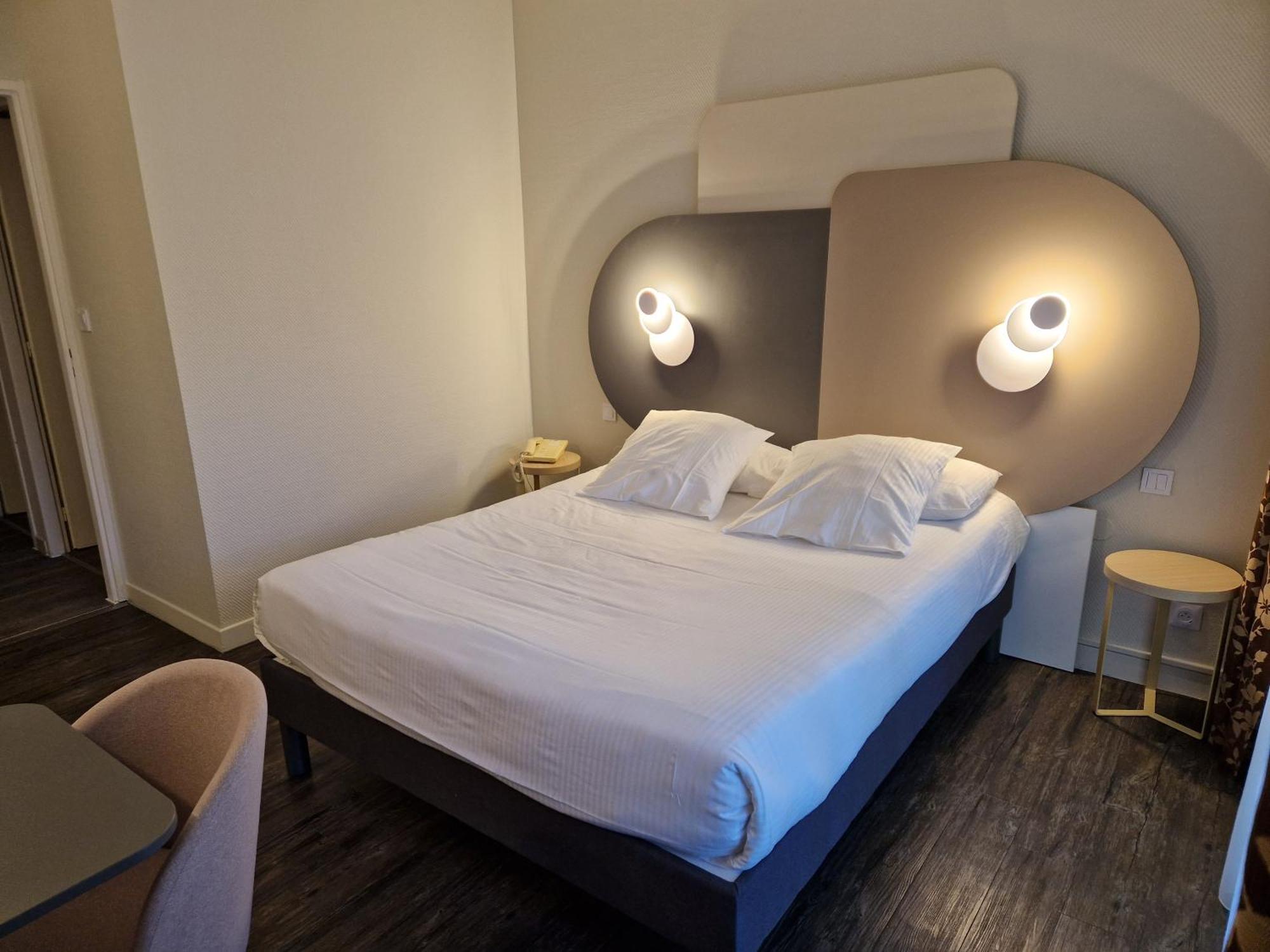 Hotel Sure By Western Saint-quentin Ouest