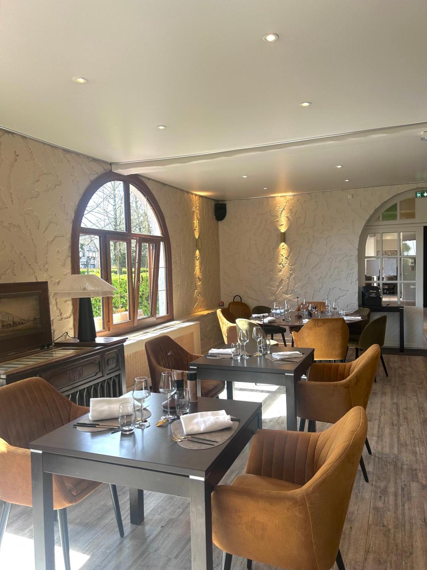 Sure By Western Saint-quentin Ouest Hotel Holnon