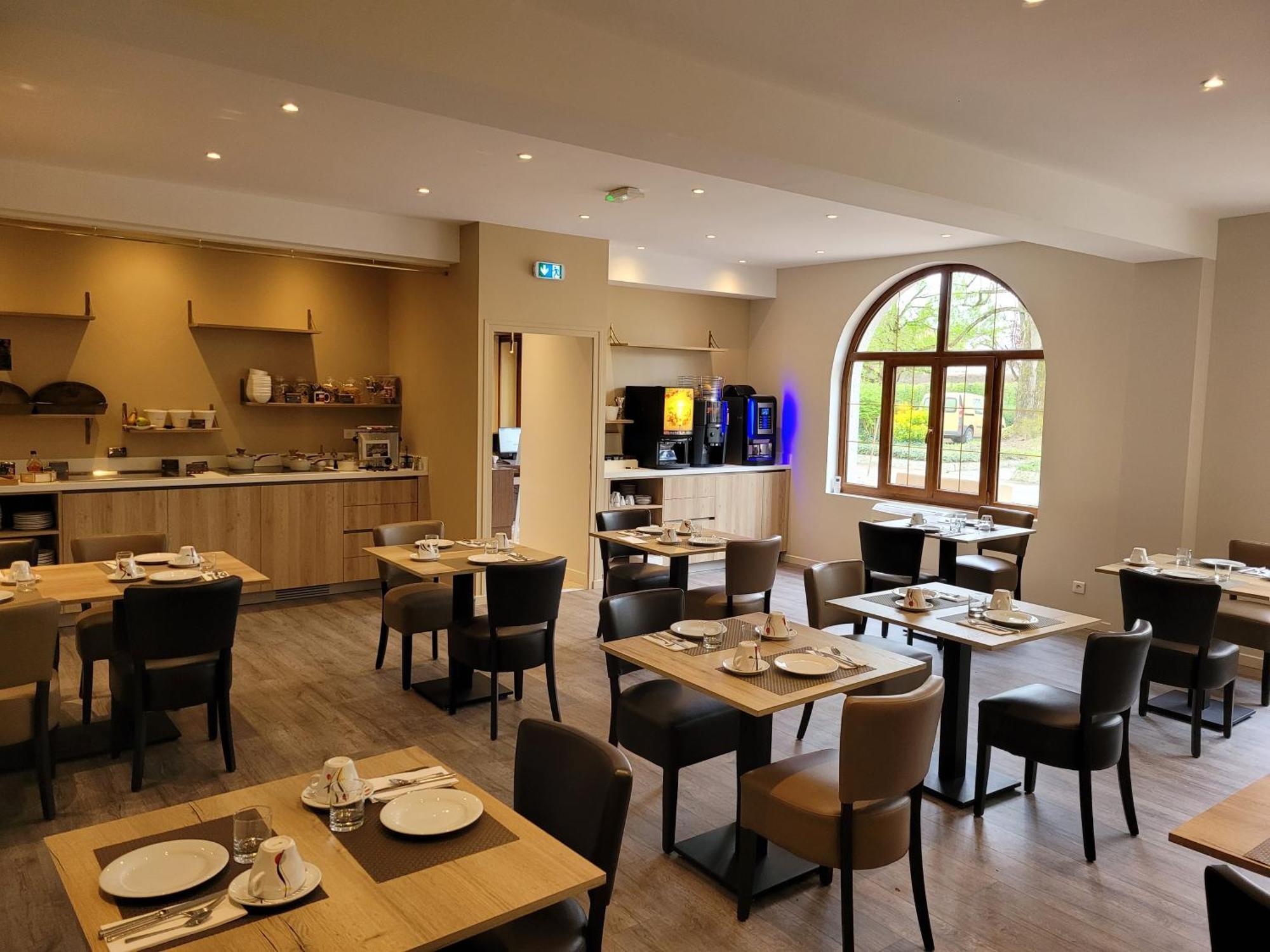 Hotel Sure By Western Saint-quentin Ouest Le Pot D Etain 3*